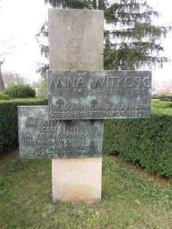 MinaWitkojc_Burg-Friedhof_6Nov15
